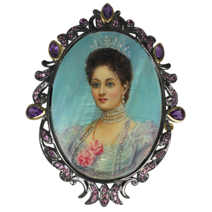 "Alexandra Feodorovna Romanova" Russian Hand Painted FEDOSKINO MOP Brooch or Pendant - DIDAJ